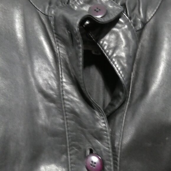 DMD - DITA MARTIN DESIGN | size 12 | Leather Jacket | Made In Canada 🟥🍁🟥 - Picture 16 of 16